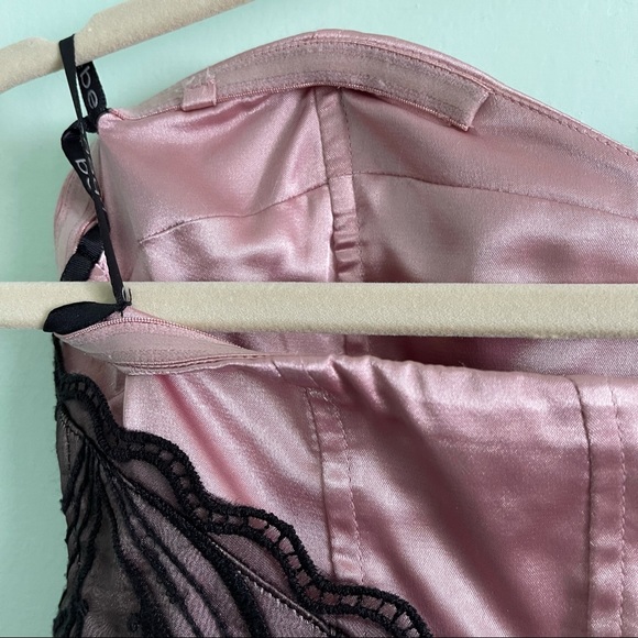 Lace Beaded bebe Mini Dress - Picture 14 of 16